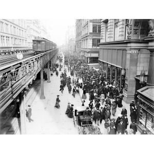 Shoppers on 6th Avenue, NYC