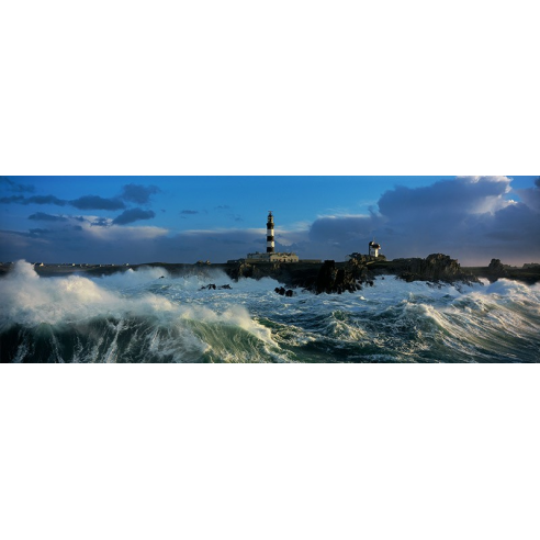 Phare du Créac'h lors d'une tempète