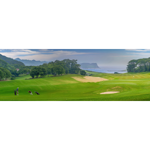 Golfing by the Ocean
